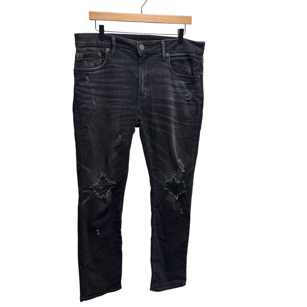 American Eagle Black Distressed Slim Jeans Size 34